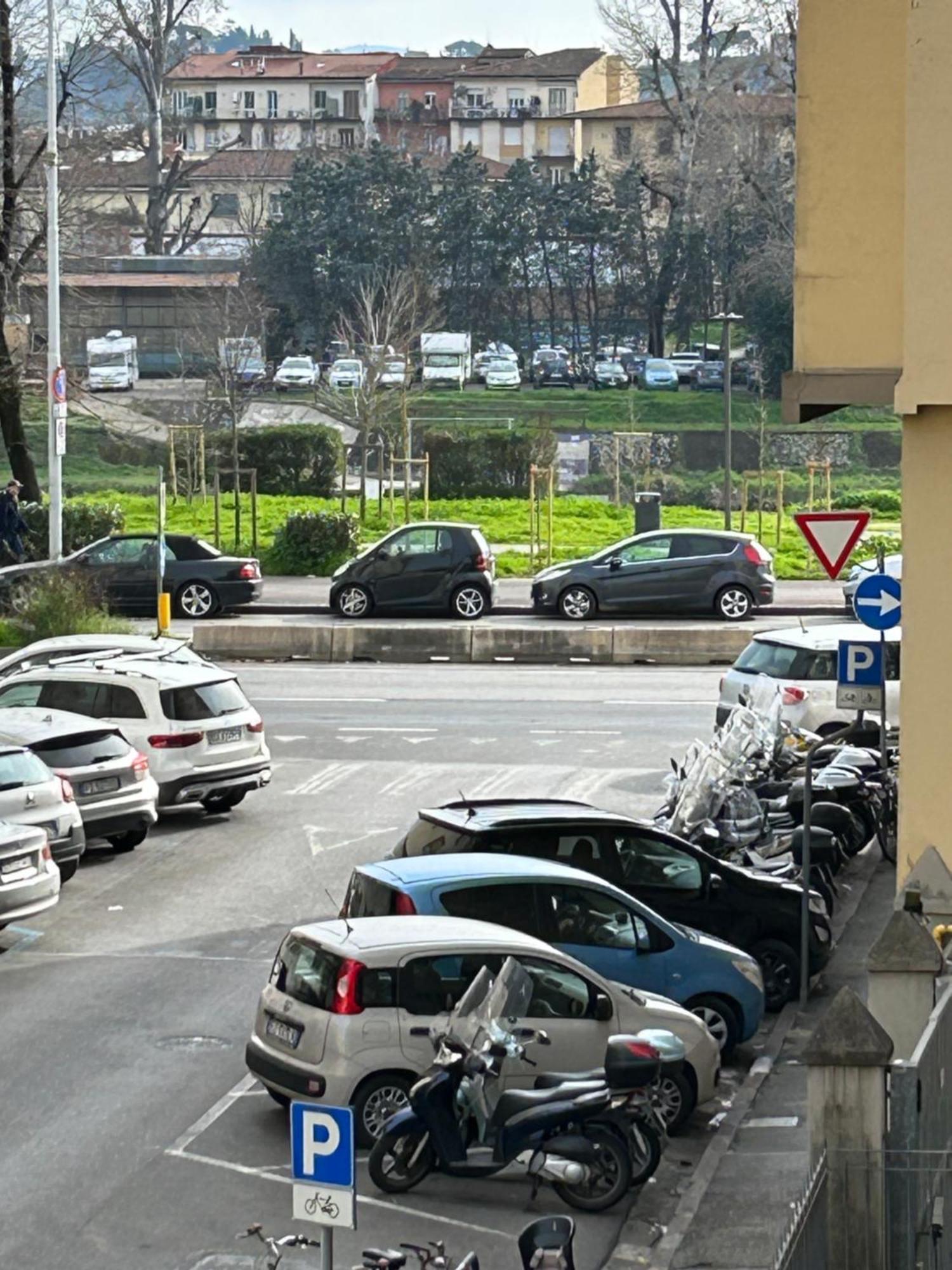 Casa Di Giotto- Firenze- Spaziosa- Vicina Al Centro 外观 照片